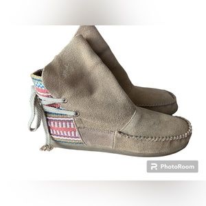 SANUK Boots Chestnut Leather Julep Size 8